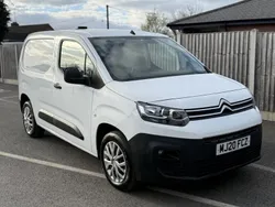 White Used 2020 Citroën Berlingo MPV | £6,500 (Good price)