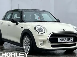 Used 2021 Mini Cooper Classic Hatchback | £14,190 (Good price)