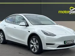 Pearl white multicoat Used 2023 Tesla Model Y SUV | £26,000 (Fair price)