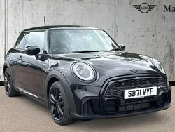 Black Used 2022 Mini Cooper Hatch Hatchback | £16,229 (Fair price)