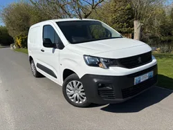 White Used 2022 Peugeot Partner MPV | £10,990 (Fair price)