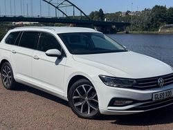 White Used 2019 VW Passat SEL Estate | £18,999 (A bit pricey)