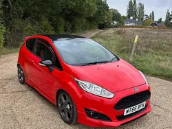 Red Used 2017 Ford Fiesta ST-Line Hatchback | £4,495 (Fair price)