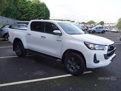 White Used 2022 Toyota HiLux Pickup | £19,995 (Super price)