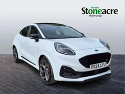 White Used 2024 Ford Puma ST Hatchback | £24,995 (Fair price)