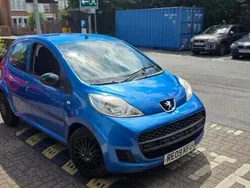 Blue Used 2009 Peugeot 107 Hatchback | £1,199 (Good price)