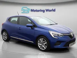 Blue Used 2021 Renault Clio V Play Hatchback | £9,700 (Super price)