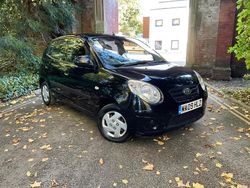 Black Used 2009 Kia Picanto 2 Hatchback | £1,499 (Super price)