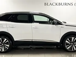 White Used 2019 Peugeot 3008 Premium SUV | £16,950 (Fair price)