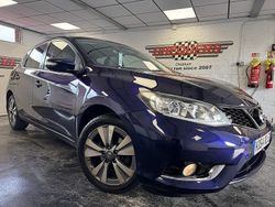 Blue Used 2014 Nissan Pulsar Tekna Hatchback | £6,800 (Fair price)