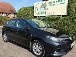 Used 2016 Toyota Auris | £9,495 (Fair price)