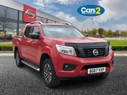 Red Used 2017 Nissan Navara Tekna Pickup | £14,295 (Super price)
