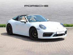 White Used 2022 Porsche 911 Cabriolet | £101,950 (Fair price)