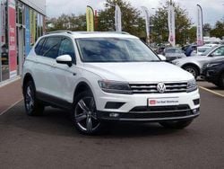White Used 2019 VW Tiguan Allspace SEL SUV | £20,998 (Fair price)