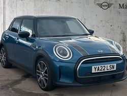 Blue Used 2022 Mini Cooper Exclusive Hatchback | £17,663 (Fair price)