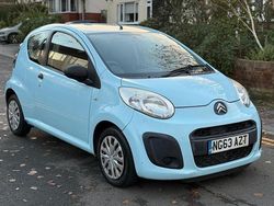 Blue Used 2014 Citroën C1 Hatchback | £2,095 (Super price)
