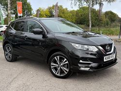 Black Used 2018 Nissan Qashqai N-Connecta SUV | £10,995 (Fair price)