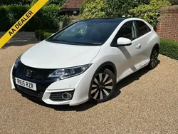 White Used 2015 Honda Civic SR Hatchback | £10,483 (Fair price)
