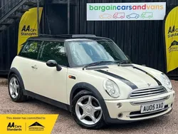 White Used 2005 Mini Cooper Hatch Hatchback | £2,000
