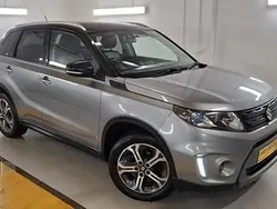Grey/black Used 2015 Suzuki Vitara SZ5 SUV | £8,299 (Fair price)
