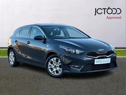 Grey Used 2022 Kia Ceed Hatchback | £11,300 (Fair price)