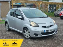 Silver Used 2011 Toyota Aygo Hatchback | £2,490 (Fair price)
