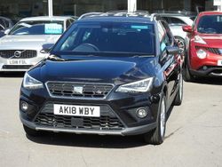 Black Used 2018 Seat Arona FR SUV | £8,985 (Fair price)