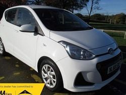 White Used 2018 Hyundai i10 SE Hatchback | £5,390 (Good price)