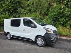 White Used 2015 Vauxhall Vivaro Van | £7,495 (A bit pricey)