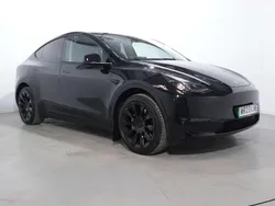 Black Used 2023 Tesla Model Y Long Range SUV | £22,000 (Super price)