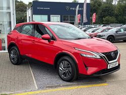 Flame red Used 2023 Nissan Qashqai Acenta Premium SUV | £16,995 (Super price)