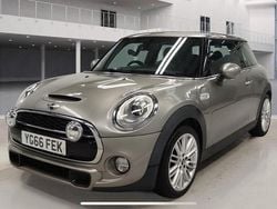 Silver Used 2016 Mini Cooper S Hatch Hatchback | £8,995 (Fair price)