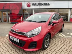 Red Used 2015 Kia Rio Hatchback | £5,988 (Fair price)