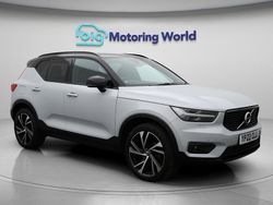 Silver Used 2022 Volvo XC40 R-Design Pro SUV | £27,400 (Fair price)