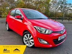 Red Used 2013 Hyundai i20 Style Hatchback | £4,000 (Fair price)