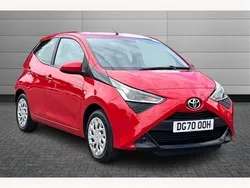 Red pop Used 2020 Toyota Aygo X-play Hatchback | £9,570 (Fair price)