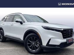 Platinum white pearl New 2025 Honda CR-V Elegance SUV | £41,075 (A bit pricey)