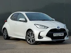 White Used 2022 Toyota Yaris Hybrid Hatchback | £18,498 (Fair price)