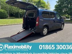 Blue Used 2021 Peugeot Rifter Allure Premium MPV | £20,950 (Fair price)