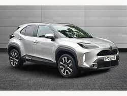 Silver New 2025 Toyota Yaris Cross SUV | £31,795 (Fair price)