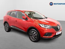 Red Used 2023 Renault Kadjar Equilibre SUV | £15,999 (Fair price)