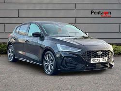 Black Used 2022 Ford Focus ST-Line Hatchback | £15,995 (Expensive)