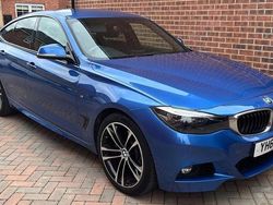 Blue Used 2019 BMW 320 M Sport Hatchback | £17,799 (Fair price)