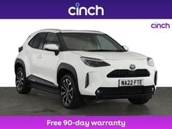 White Used 2022 Toyota Yaris Hybrid Design Estate | £19,219 (Good price)
