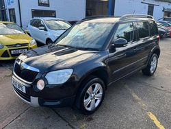 Black Used 2012 Skoda Yeti SE SUV | £3,495 (Fair price)