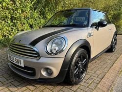 Grey Used 2013 Mini Cooper Hatch Hatchback | £3,995 (Fair price)