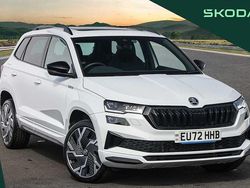 White Used 2022 Skoda Karoq SportLine SUV | £23,495 (Fair price)