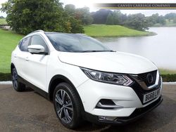 White Used 2018 Nissan Qashqai N-Connecta SUV | £9,400 (Good price)