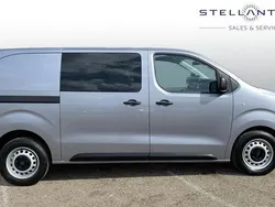 Grey New 2025 Peugeot Expert Van | £25,695 (Expensive)