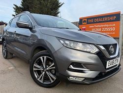 Grey Used 2018 Nissan Qashqai N-Connecta SUV | £9,590 (Good price)